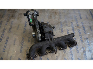 VOLVO C30 C70 V50 S80 V70 Turbodmychadlo 2.4 D5 31219697 Garrett