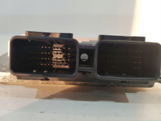 Блок управления двигателем renault clio ii 1.2b 8200285314  8200285314, 8200181482 D47B712 Magneti Marelli 