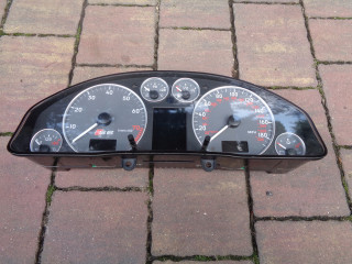 Přístrojová deska Audi