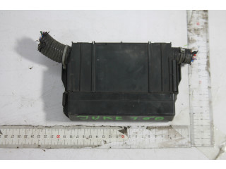 Блок предохранителей 24382ew70b juke f15 10-14 24382-EW70B Nissan