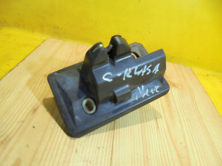 Zámek zadních dveří    Mercedes-Benz   