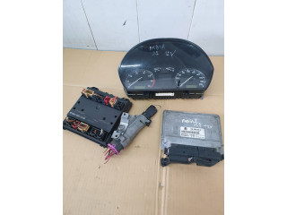 БЛОК УПРАВЛЕНИЯ КОМПЛЕКТ START FABIA 1,2 12V 03E906033A 5WP401207 Skoda