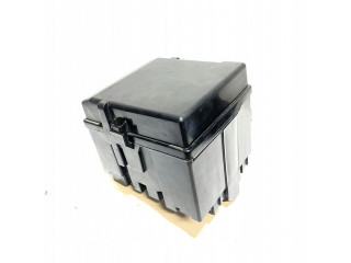 Pojistková skříňka NP300 D23 2.3D Nissan