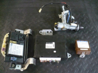 Комплект блоков управления daihatsu sirion i 1.0 1122006520 Denso