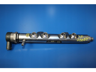 Jaguar xf range rover 3.0 d 306dt топливная рампа 0445216028