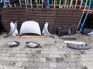 Přední světlo Mazda