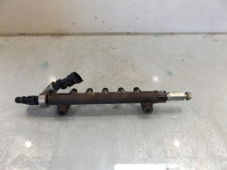 Vstřikovací lišta 55490702 Opel Diesel