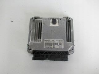 БЛОК УПРАВЛЕНИЯ ДВИГАТЕЛЕМ TOYOTA YARIS II 1.4 D 89661-0D450  89661-0D450, 896610D450    