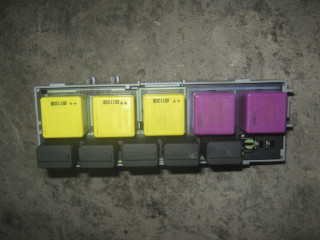 Pojistková skříňka Opel Meriva 1,4 b 05 r 13170898