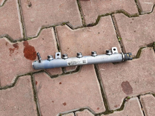 Vstřikovací lišta 175214823R Opel