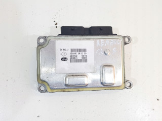 Блок управления двигателем renault clio ii 1.2b 8200285314  8200285314, 8200181482 D47B712 Magneti Marelli 