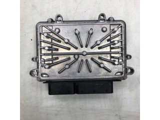 БЛОК УПРАВЛЕНИЯ БЛОК УПРАВЛЕНИЯ ДВИГАТЕЛЕМ 2.5 T C70 II V50 30650454 Volvo