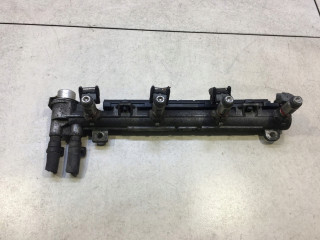 Vstřikovací lišta 036133319, 036971824 SEAT pro benzínový motor