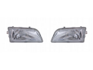 Reflektor lampa  volvo v40 s40 96-98 h4  левая + правая 