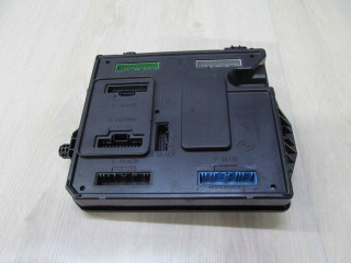 Renault megane iii 09- модуль bcm 284b1364 284B1364, 284B13640R