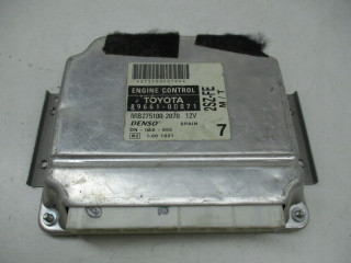 Yaris 1.3 блок управления двигателем 89661-0d071 89661-0D071, 275100-2070 Toyota