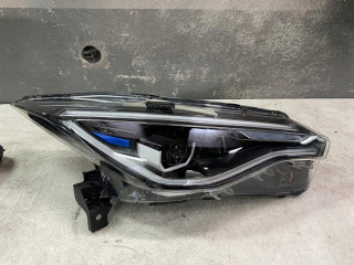 Přední světlo 260102384R Renault