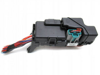 Блок предохранителей volvo xc60 2.0t t5 DPN13800159HWB, B4204T11 -