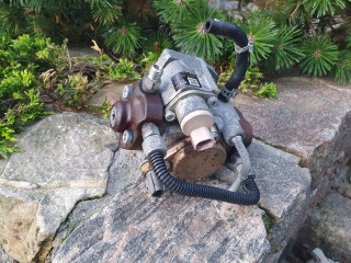 Vstřikovací čerpadlo R2AA13800 Mazda Diesel