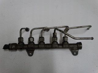 Топливная рампа с датчиком opel fiat 1.9 cdti 0445214190