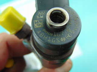 Форсунка 2,0cdi 2,2cdi 0445110167 0445110167, A6400700787 A6400700787 Mercedes-Benz