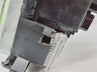 Přední světlo 0301185271 XBC000395 Automotive Lighting