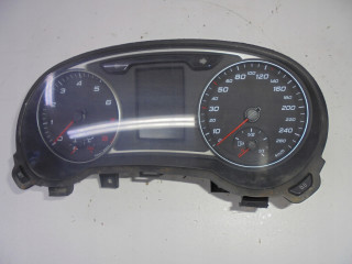 Přístrojová deska  Audi     8X0920930B 