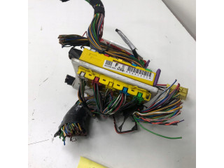 Pojistková skříňka CEM V70 I S70 9441205 Volvo