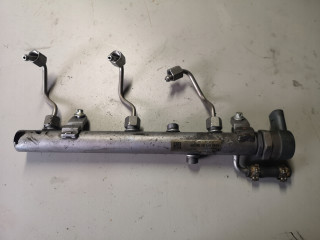 Vstřikovací lišta 6420702495 6420700495 Mercedes-Benz Diesel