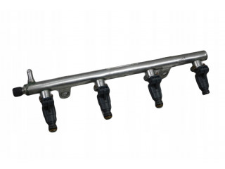 Vstřikovací lišta A0000788723 Bosch pro benzínový motor