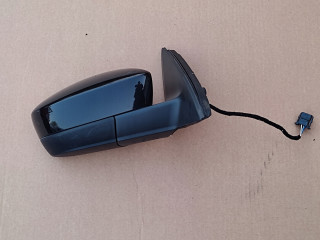 Skoda rapid зеркало правое