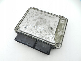 Блок управления двигателем vw jetta iii 1.9 tdi 03g906021kh , 0281013226 03G906021KH Bosch