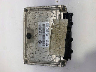 БЛОК УПРАВЛЕНИЯ ДВИГАТЕЛЕМ VAG 030906032DR 0261207624  030906032DR,   Volkswagen  