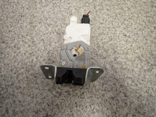 MITSUBISHI GRANDIS ZAMEK ЗАСЛОНКИ BAGAŻNIKA ЗАДН.