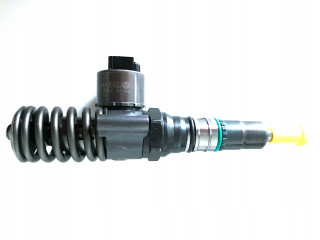 Vstřikovač 0414720404, 8200238528 0445110146 Renault Diesel