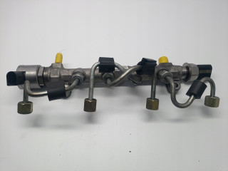 Топливная рампа vw audi skoda seat 04l089g  04L130764D,   Volkswagen    