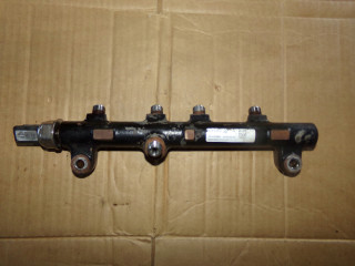 Топливная рампа 6640700195 ssangyong kyron 2.0 xd    Delphi   