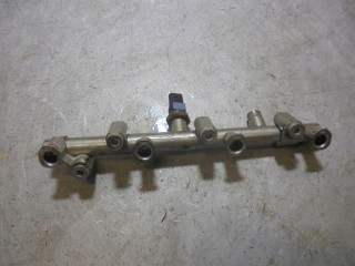 Vstřikovací lišta A2820701100 A2820701100 Dacia pro benzínový motor