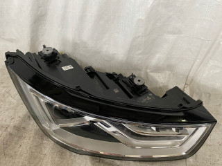 Přední světlo 8XA941006 Audi