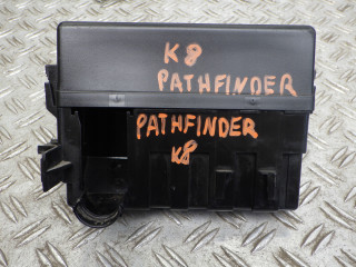 Блок предохранителей pathfinter iii r51 63564138 Nissan