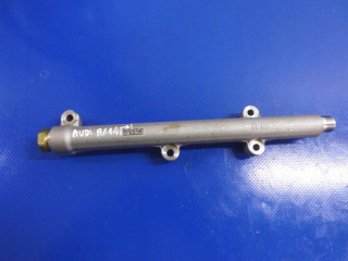 Vstřikovací lišta 04C133320G Audi pro benzínový motor