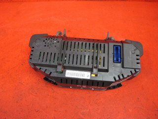 Přístrojová deska Audi 4E0920900EX