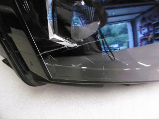 Skoda karoq 57b  led lampa przednia правая prawe 