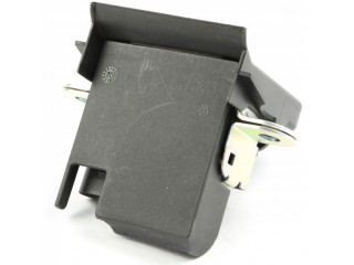 ZAMEK ЗАСЛОНКИ BAGAŻNIKA SKODA YETI 14-18 5L6827505E, 5L6827505 5L6827505E