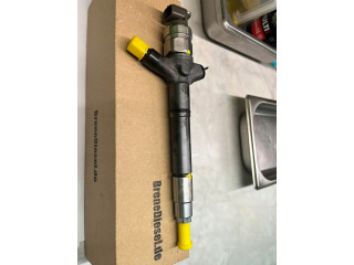 Форсунка toyota 2.0/2.2 denso 23670-0r020  236700R170, 23670-0R120       