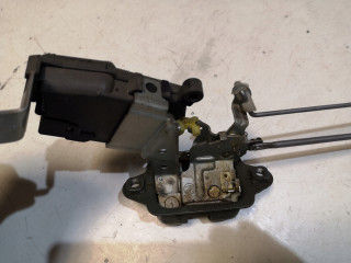 Zámek zadních dveří Subaru