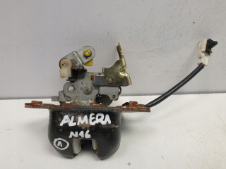 Nissan Almera N16 ZAMEK ЗАСЛОНКИ BAGAŻNIKA