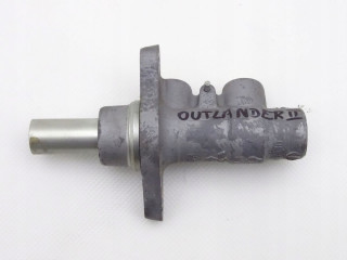 Mitsubishi outlander ii 06-12 тормозной цилиндр DW12ME5, 4B12-MMC