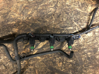 Топливная рампа vw seat skoda 1.2benz 12v форсунки  03E133320  Volkswagen    