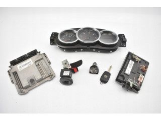 Комплект блоков управления 1.5d 237106319r logan ii sandero A.12.08.22.19.0, A120822190 Dacia